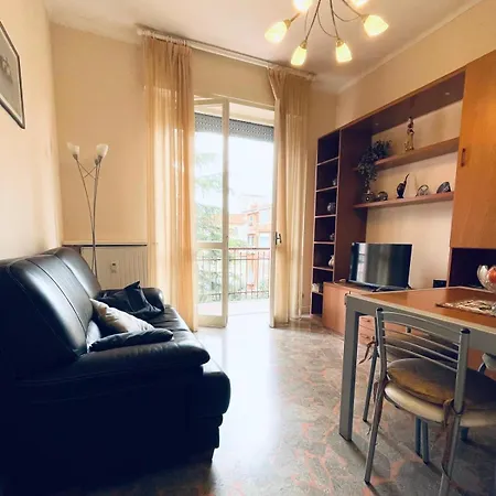 Apartment La Casa Di Debora *